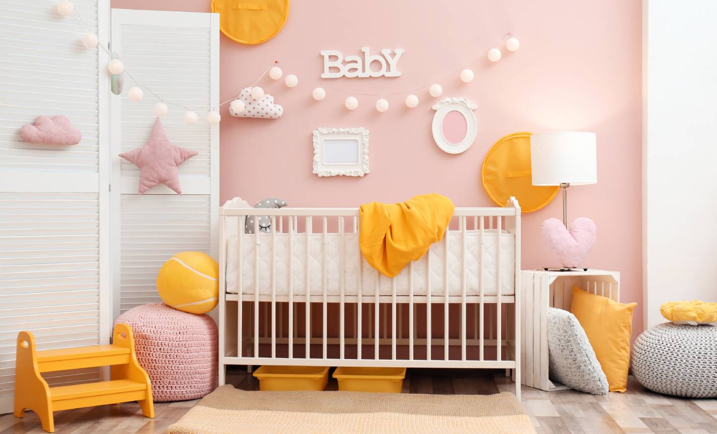 Как правильно выбрать кроватку для новорожденного: гайд родителям